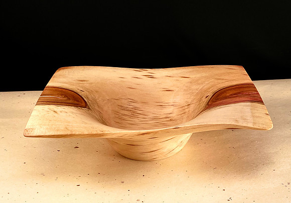 185 apple 8"x5"x2-1/2"